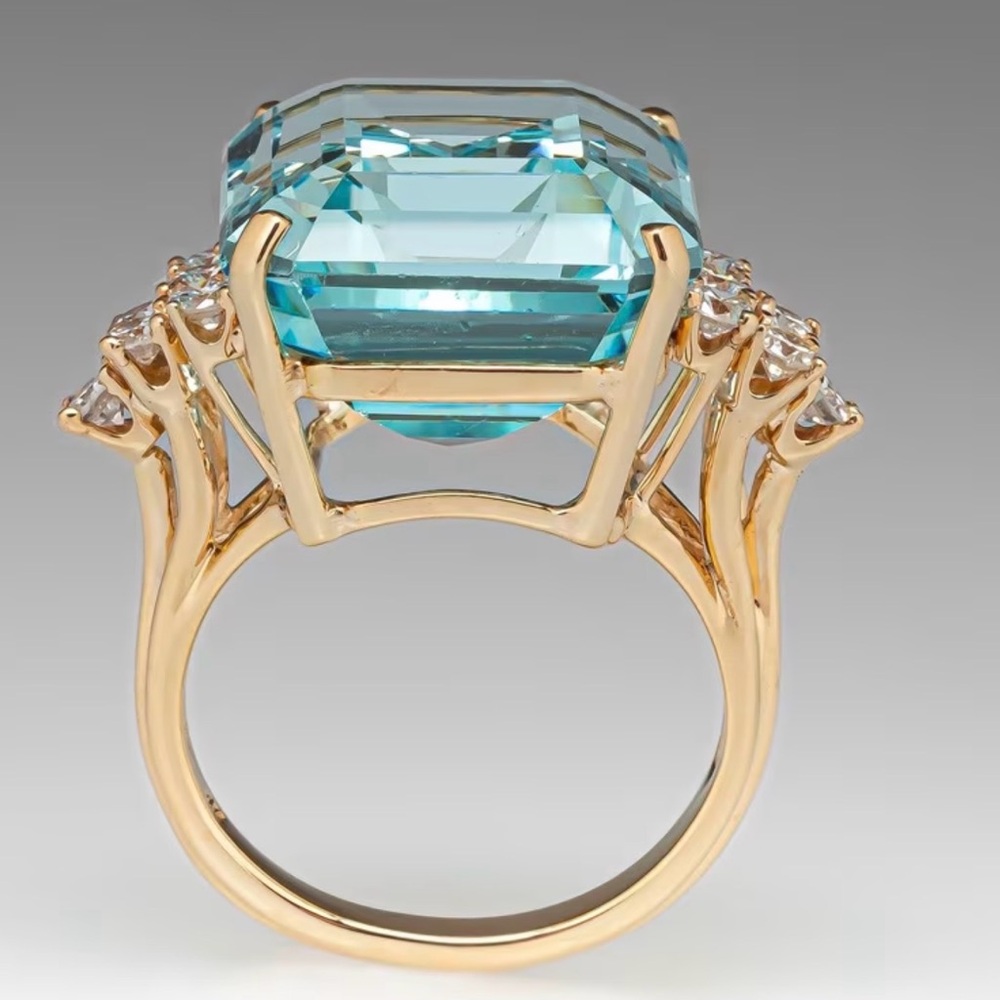 Elegant Aquamarine and Diamond Gold Ring sz 8 - Picture 7 of 8